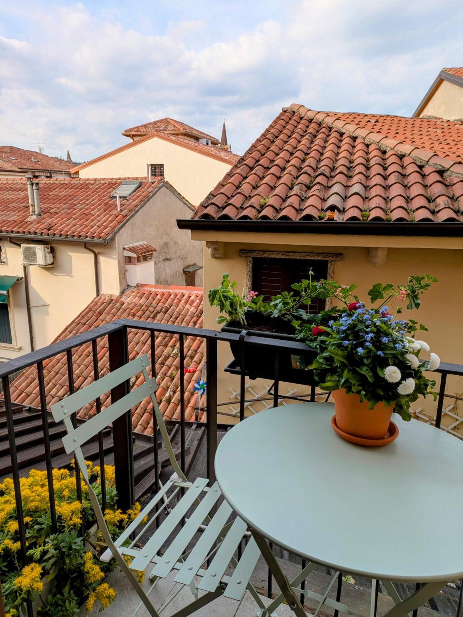 L'Appartamento Blu Verona Exterior photo